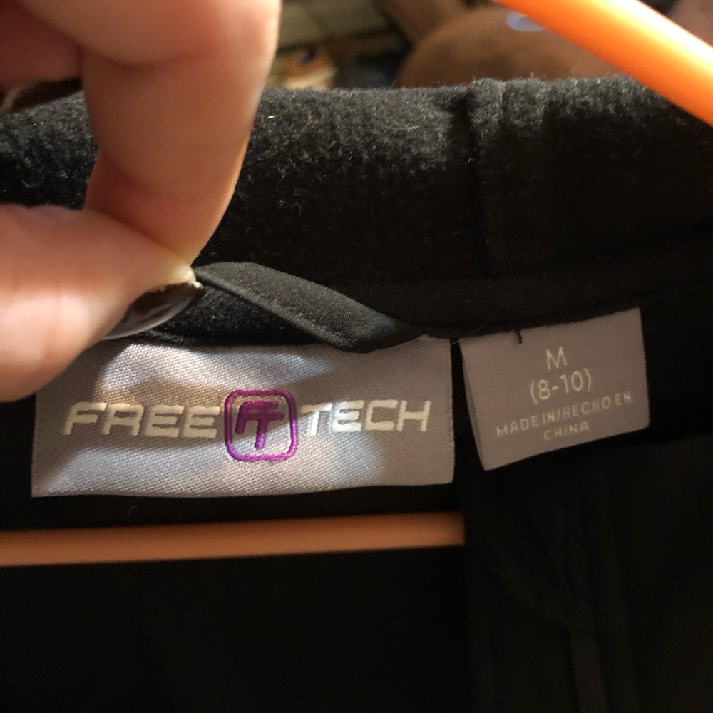 Black Jacket - image 3